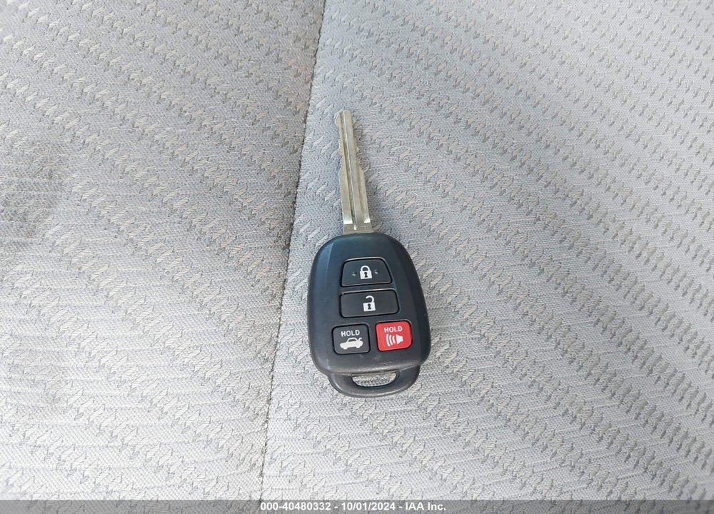 2015 TOYOTA CAMRY LE VIN: 4T1BF1FK4FU115574
