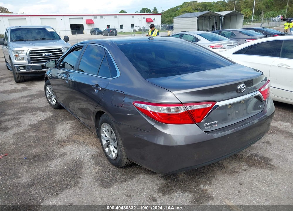 2015 TOYOTA CAMRY LE VIN: 4T1BF1FK4FU115574