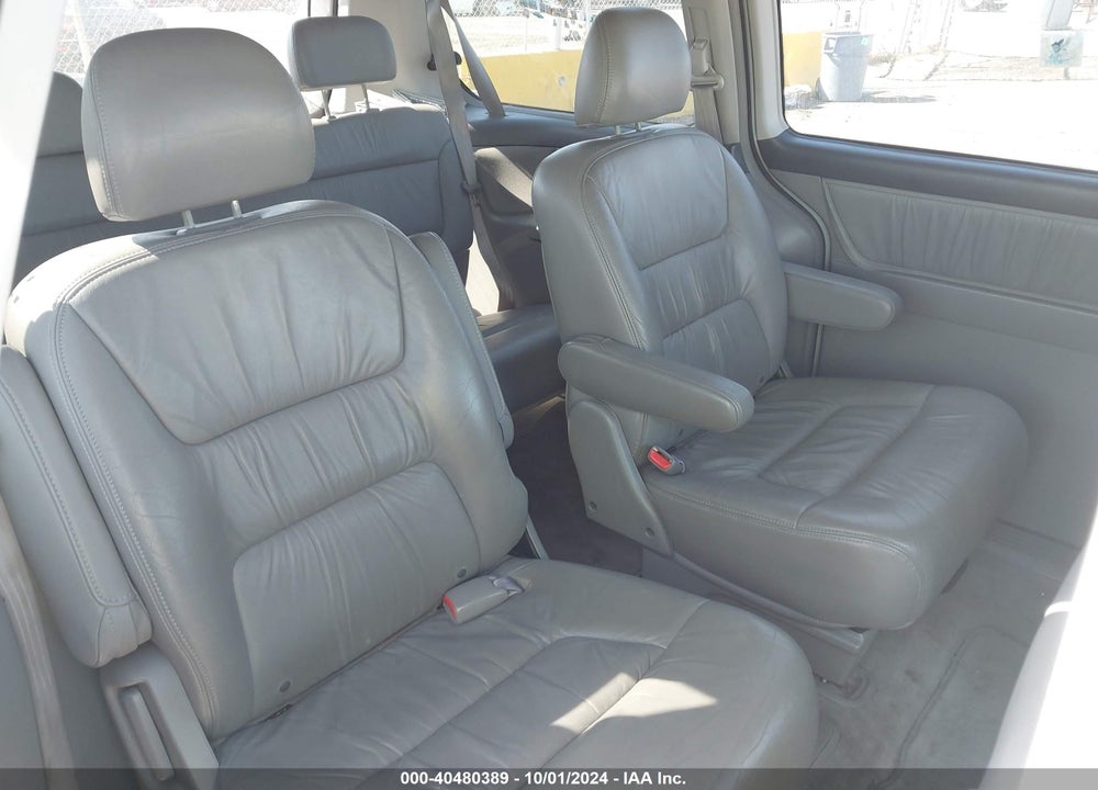 2003 HONDA ODYSSEY EX-L VIN: 5FNRL18933B138340