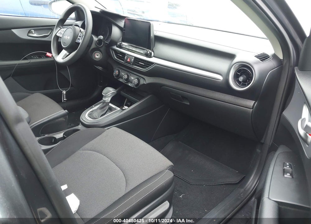 2022 KIA FORTE LXS VIN: 3KPF24AD4NE452240