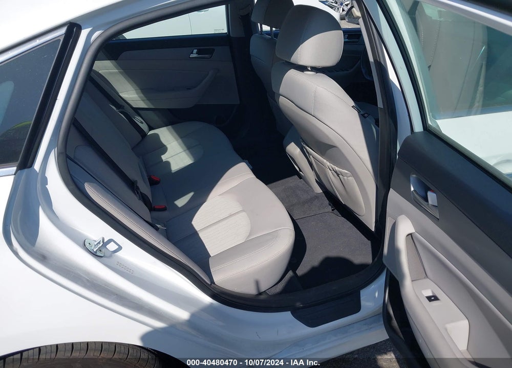 2019 HYUNDAI SONATA HYBRID SE VIN: KMHE24L35KA087741