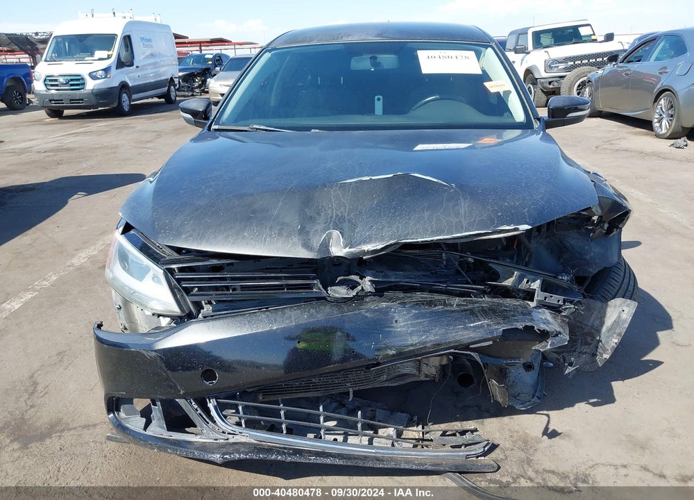 2014 VOLKSWAGEN JETTA 1.8T SE VIN: 3VWD17AJ8EM262414