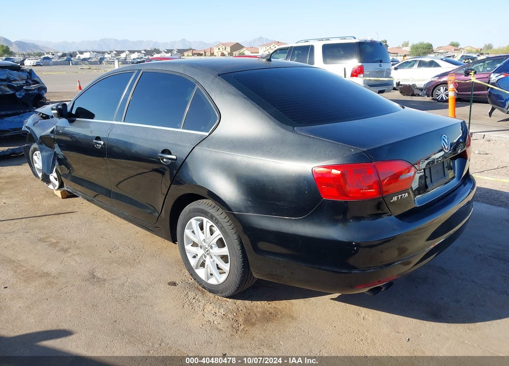 2014 VOLKSWAGEN JETTA 1.8T SE VIN: 3VWD17AJ8EM262414
