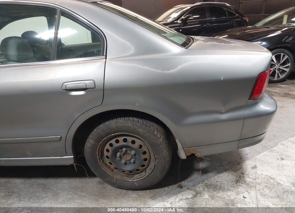 2002 MITSUBISHI GALANT ES/LS VIN: 4A3AA46G82E130026