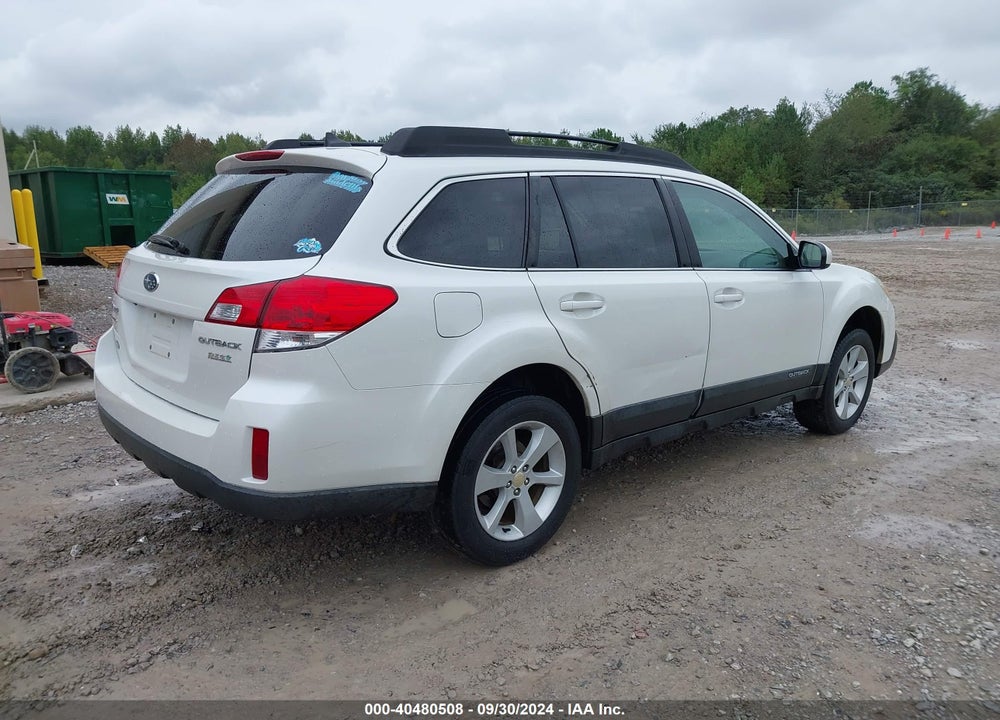 2014 SUBARU OUTBACK 2.5I PREMIUM VIN: 4S4BRBDCXE3305246