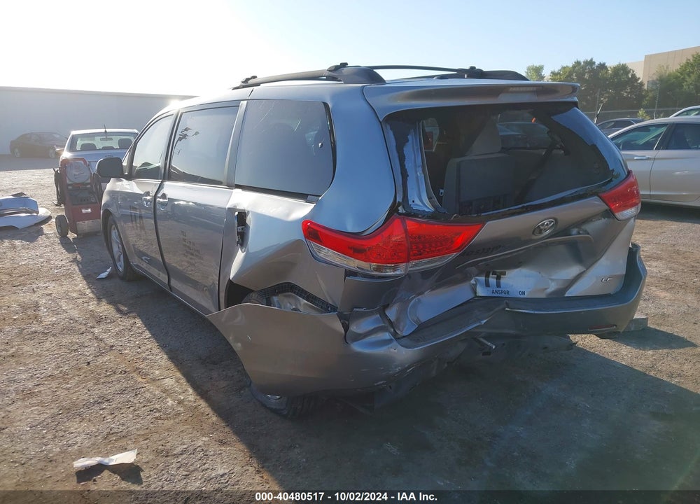 2012 TOYOTA SIENNA LE V6 8 PASSENGER VIN: 5TDKK3DC6CS242737