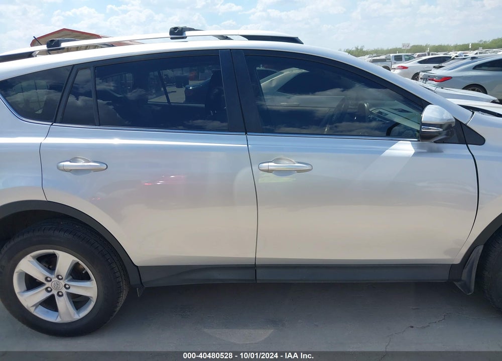 2013 TOYOTA RAV4 XLE VIN: JTMWFREV6DD025453