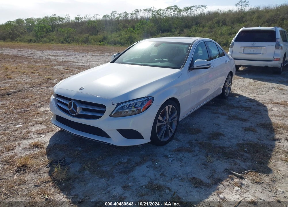 2019 MERCEDES-BENZ C 300 VIN: 55SWF8DB8KU300990