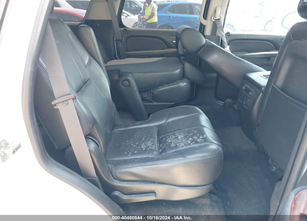 2014 CHEVROLET TAHOE LT VIN: 1GNSCBE05ER128166