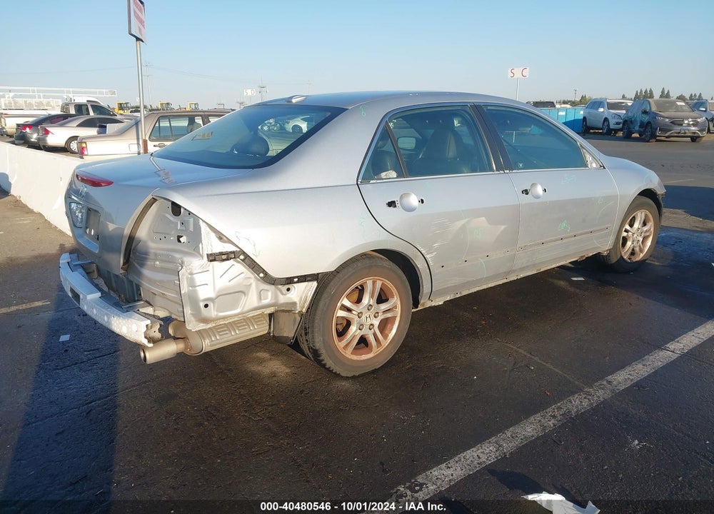 2007 HONDA ACCORD 2.4 EX VIN: 1HGCM56877A047981