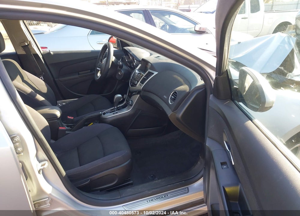 2013 CHEVROLET CRUZE 1LT AUTO VIN: 1G1PC5SB1D7330091