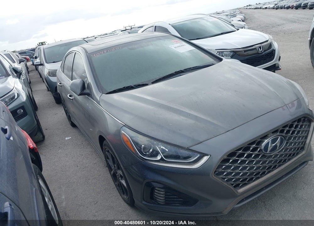 2018 HYUNDAI SONATA SPORT 2.0T VIN: 5NPE34AB7JH668435