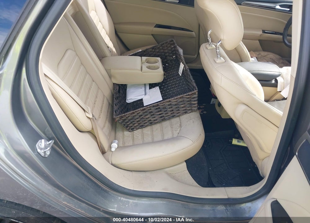 2014 FORD FUSION SE VIN: 3FA6P0HD5ER304077