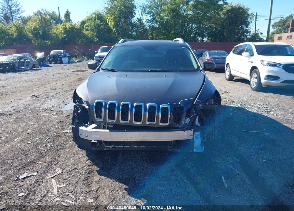 2015 JEEP CHEROKEE LATITUDE VIN: 1C4PJMCB5FW605878