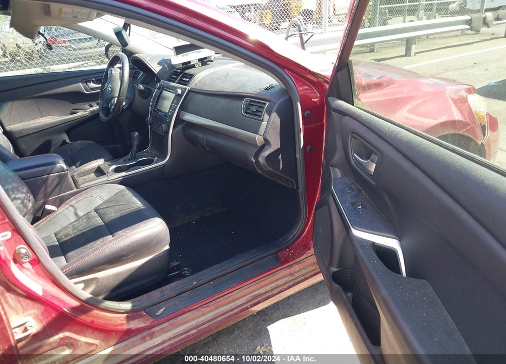 2017 TOYOTA CAMRY SE VIN: 4T1BF1FK8HU618527