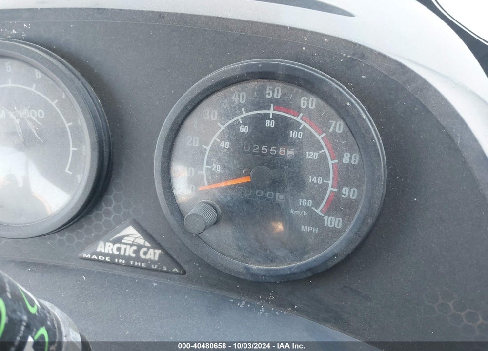 2001 ARCTIC CAT BEARCAT WIDE TRACK VIN: 4UF01SNW91T122984