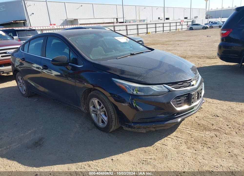2018 CHEVROLET CRUZE LT AUTO VIN: 1G1BE5SM4J7126483