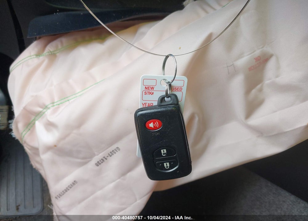 2013 TOYOTA PRIUS TWO VIN: JTDKN3DU3D0348762