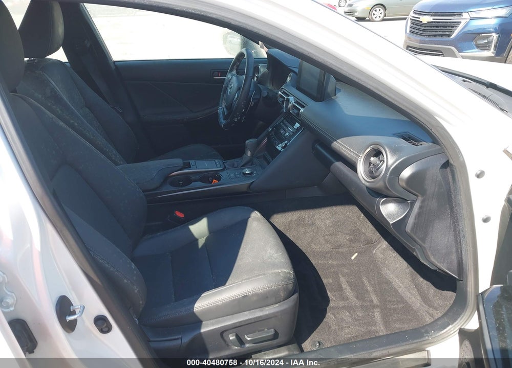 2022 LEXUS IS 300 VIN: JTHAA1D27N5120552