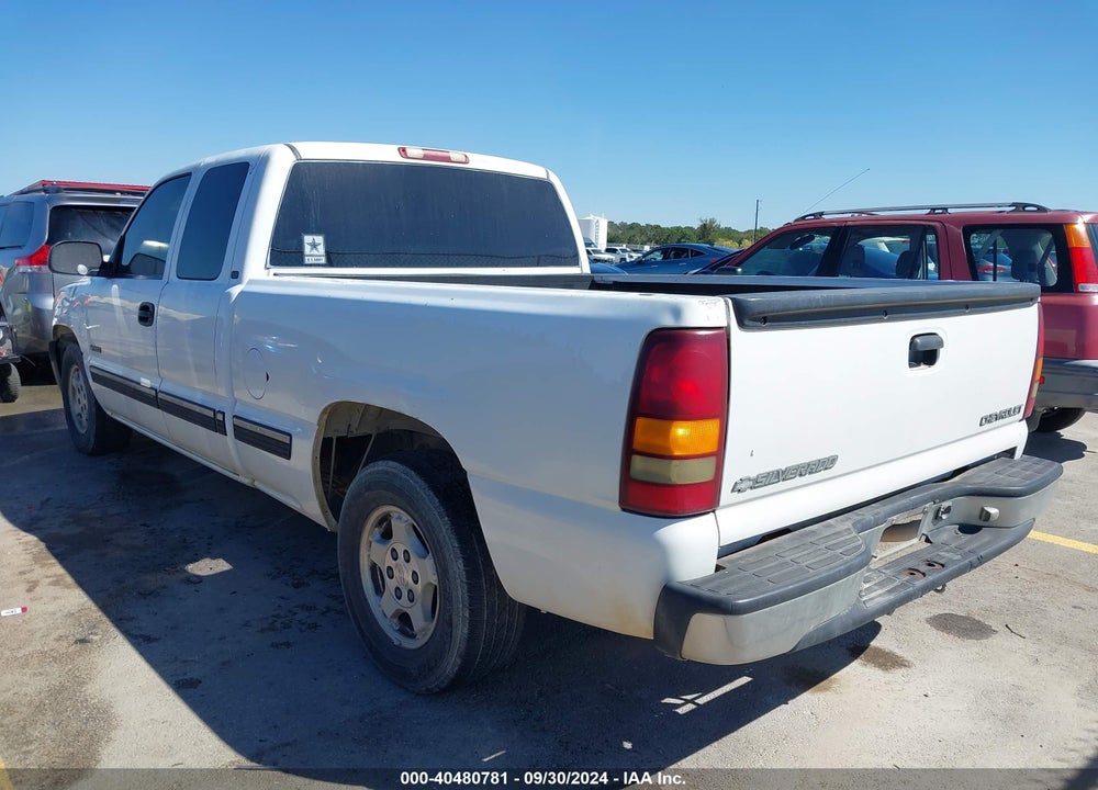 2001 CHEVROLET SILVERADO 1500 LS VIN: 2GCEC19V211237743