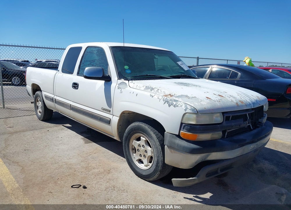 2001 CHEVROLET SILVERADO 1500 LS VIN: 2GCEC19V211237743