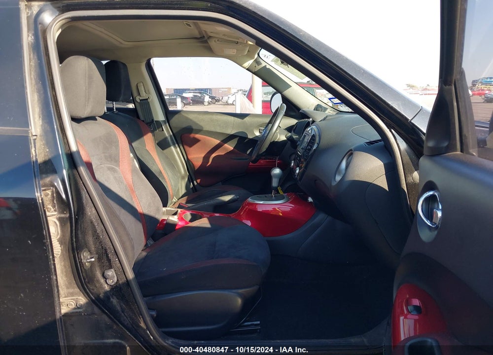 2014 NISSAN JUKE SV VIN: JN8AF5MR0ET351932