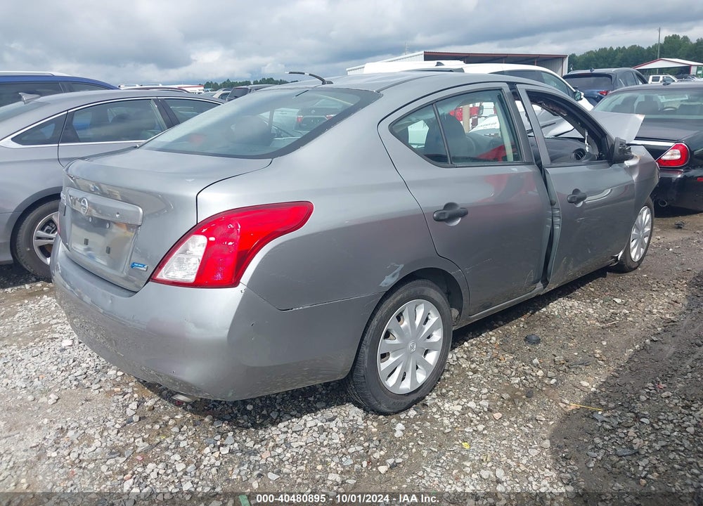 2014 NISSAN VERSA 1.6 S+ VIN: 3N1CN7AP6EL845547