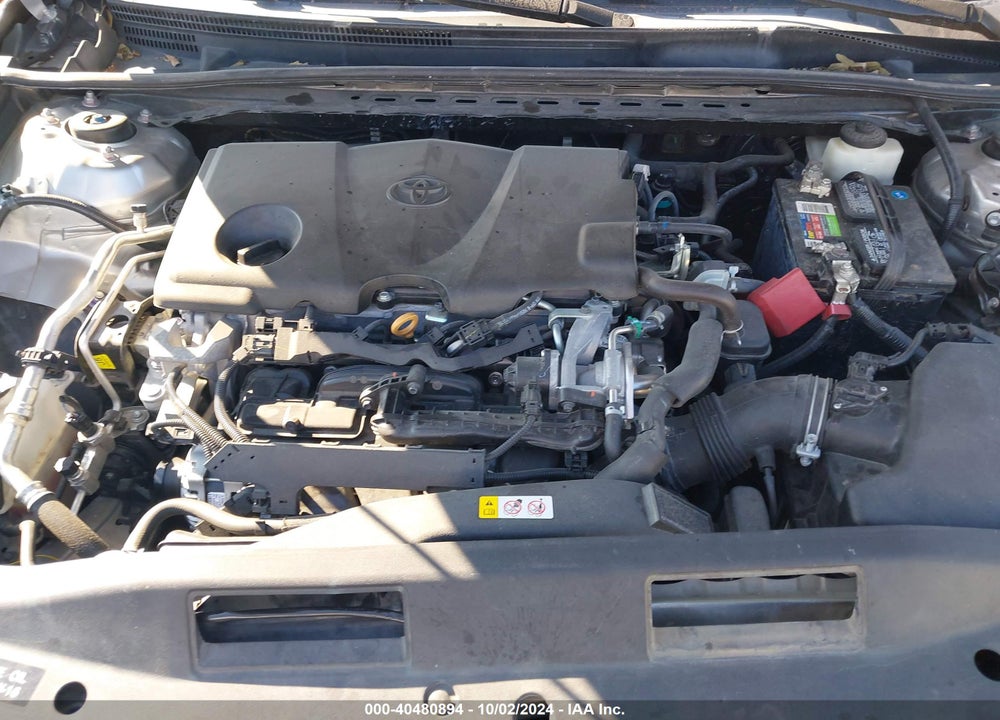 2018 TOYOTA CAMRY SE VIN: 4T1B11HK2JU615477