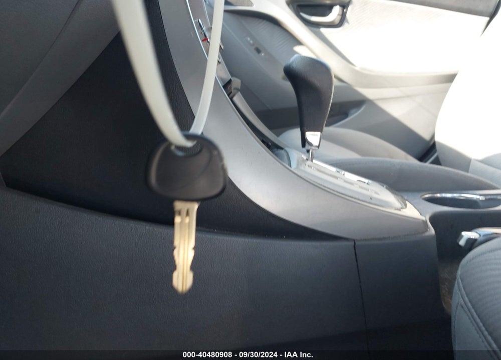 2012 HYUNDAI ELANTRA GLS (ULSAN PLANT) VIN: KMHDH4AEXCU341331