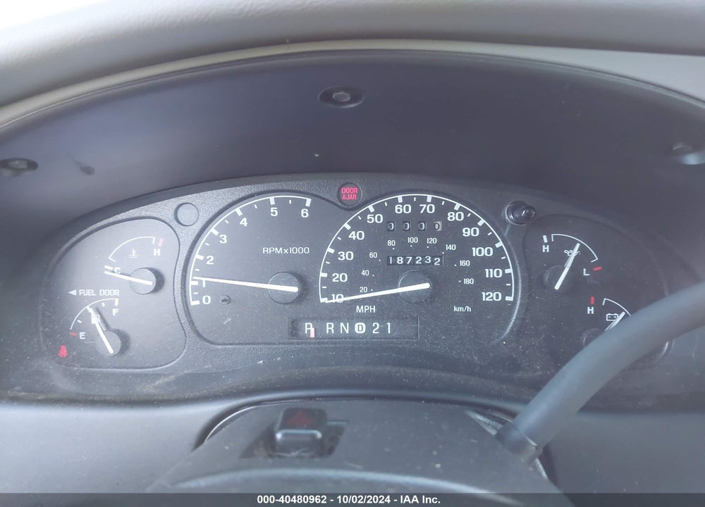 2000 MERCURY MOUNTAINEER VIN: 4M2DU86P9YUJ43438