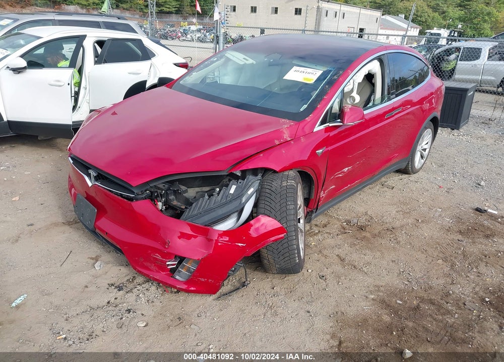 2018 TESLA MODEL X 100D/75D/P100D VIN: 5YJXCDE28JF127735