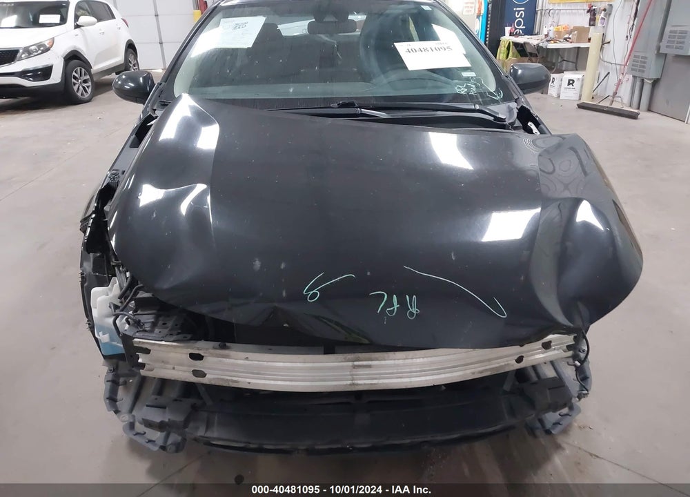 2022 TOYOTA COROLLA LE VIN: 5YFEPMAE4NP338789