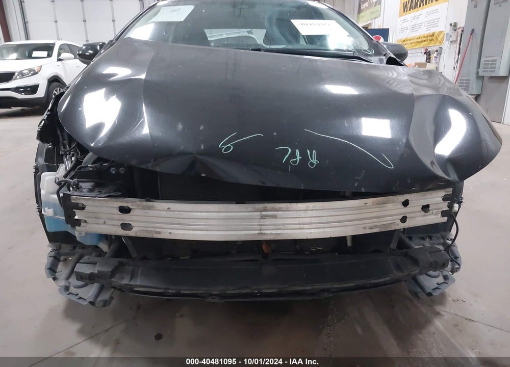 2022 TOYOTA COROLLA LE VIN: 5YFEPMAE4NP338789