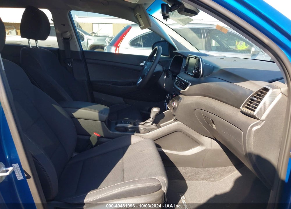 2019 HYUNDAI TUCSON VALUE VIN: KM8J33A40KU053156