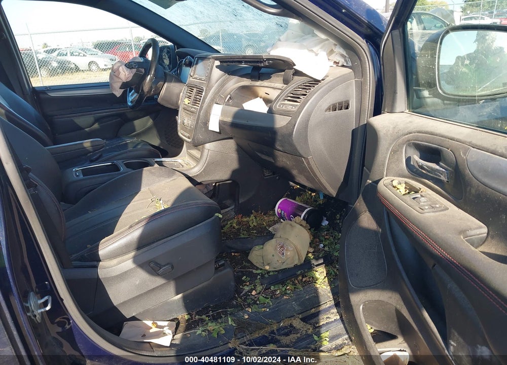 2012 DODGE GRAND CARAVAN R/T VIN: 2C4RDGEG1CR367364