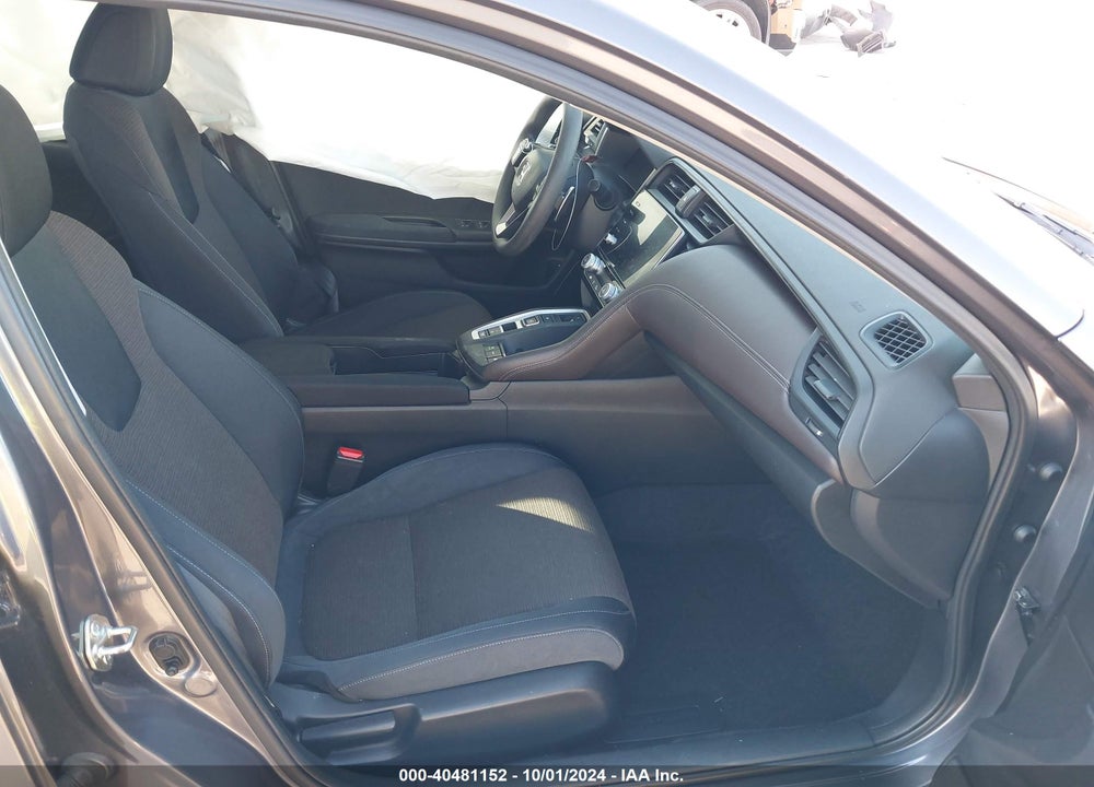 2019 HONDA INSIGHT EX VIN: 19XZE4F51KE014194