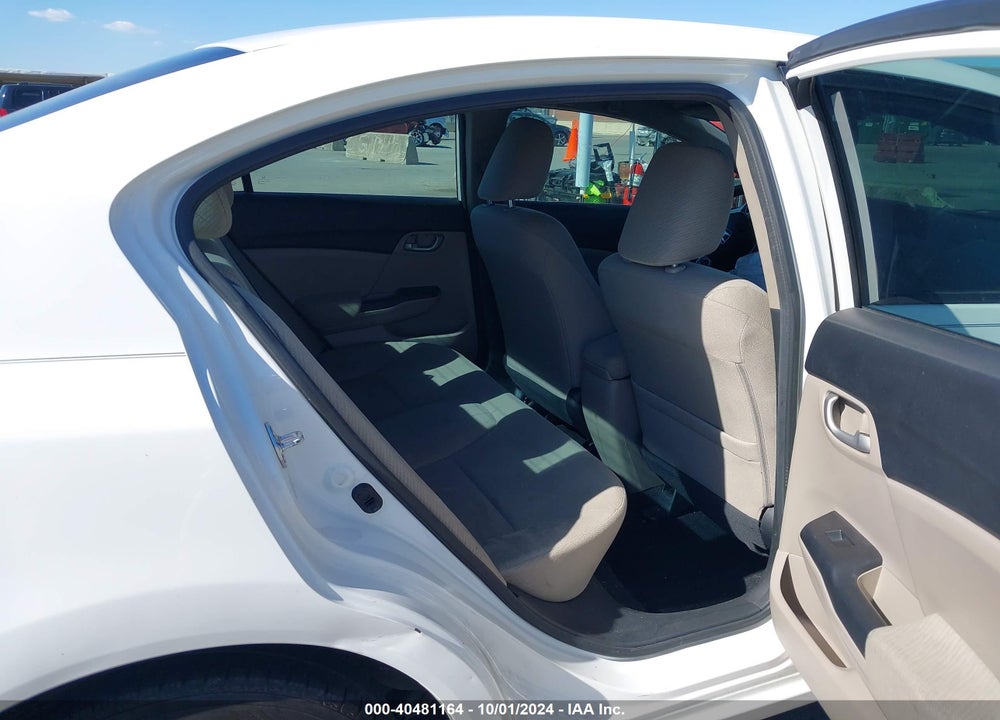 2013 HONDA CIVIC LX VIN: 2HGFB2F5XDH561585