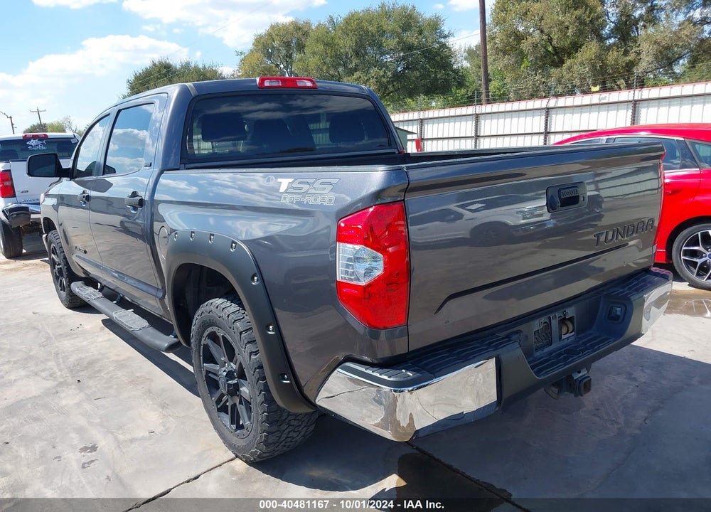 2018 TOYOTA TUNDRA SR5 4.6L V8 VIN: 5TFEM5F13JX125848
