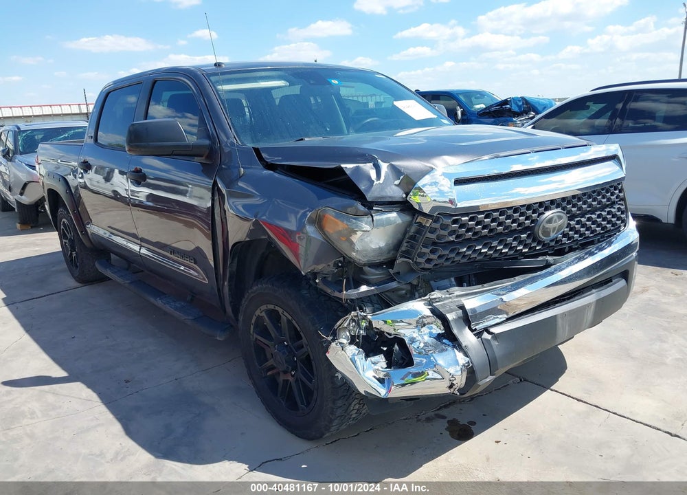 2018 TOYOTA TUNDRA SR5 4.6L V8 VIN: 5TFEM5F13JX125848