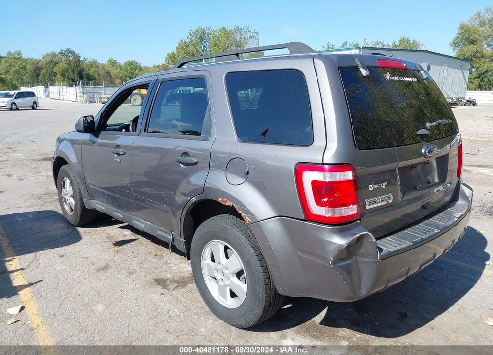 2011 FORD ESCAPE XLT VIN: 1FMCU0D70BKB10560