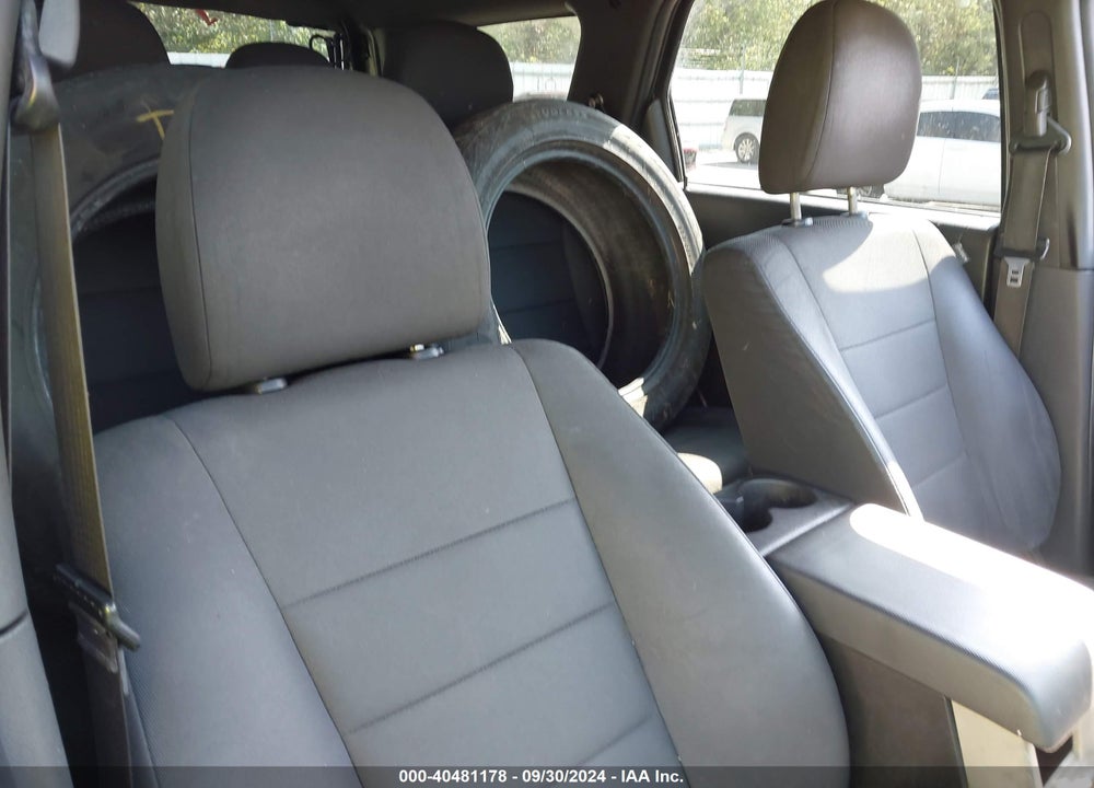 2011 FORD ESCAPE XLT VIN: 1FMCU0D70BKB10560