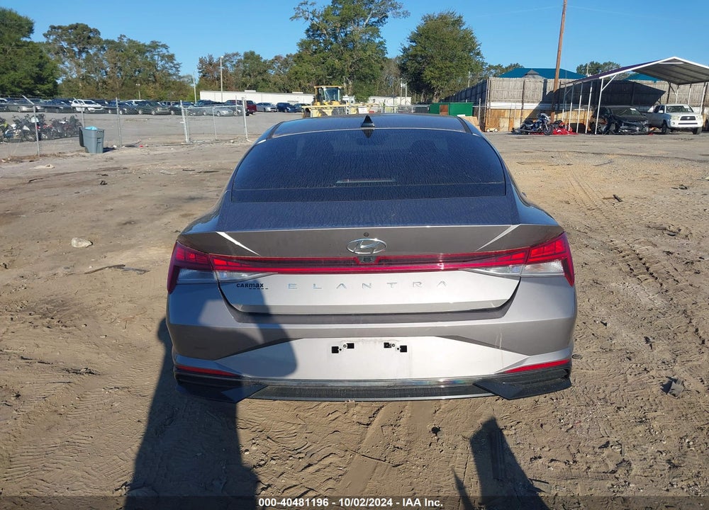 2021 HYUNDAI ELANTRA SEL VIN: KMHLN4AG6MU141828