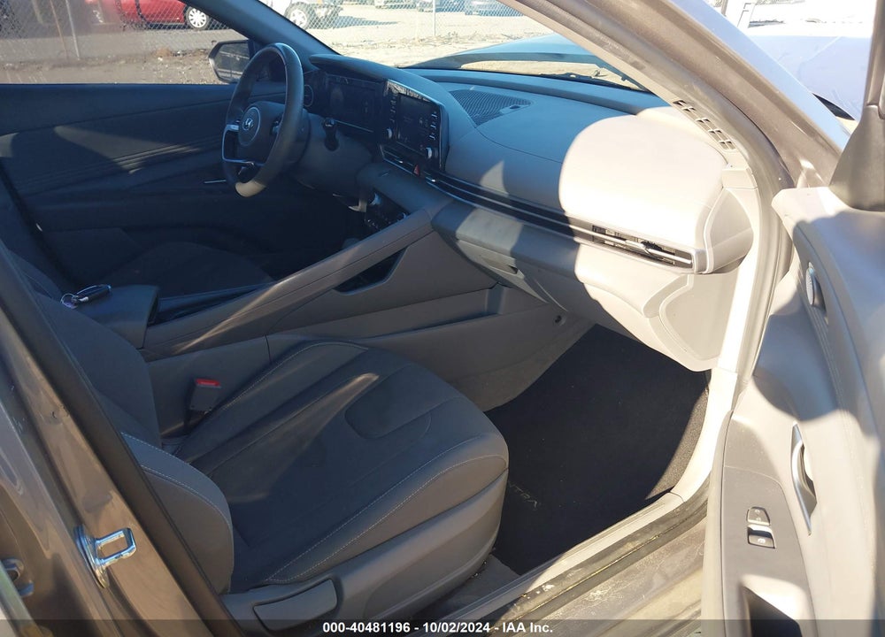 2021 HYUNDAI ELANTRA SEL VIN: KMHLN4AG6MU141828