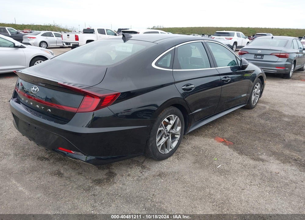 2022 HYUNDAI SONATA VIN: KMHL14JA8NA237034