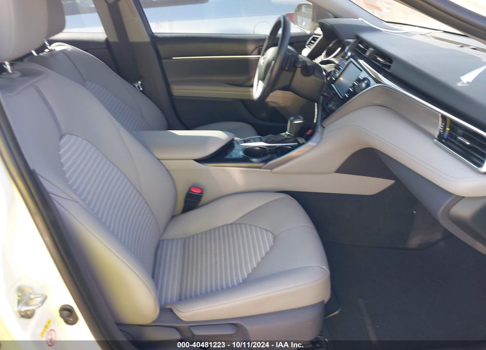 2018 TOYOTA CAMRY HYBRID SE VIN: 4T1B21HKXJU005176