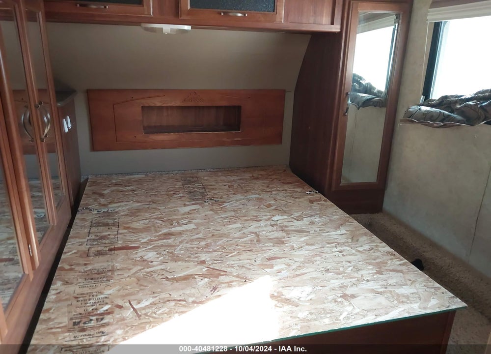 2015 KEYSTONE RV OTHER VIN: 4YDF27726FC504738