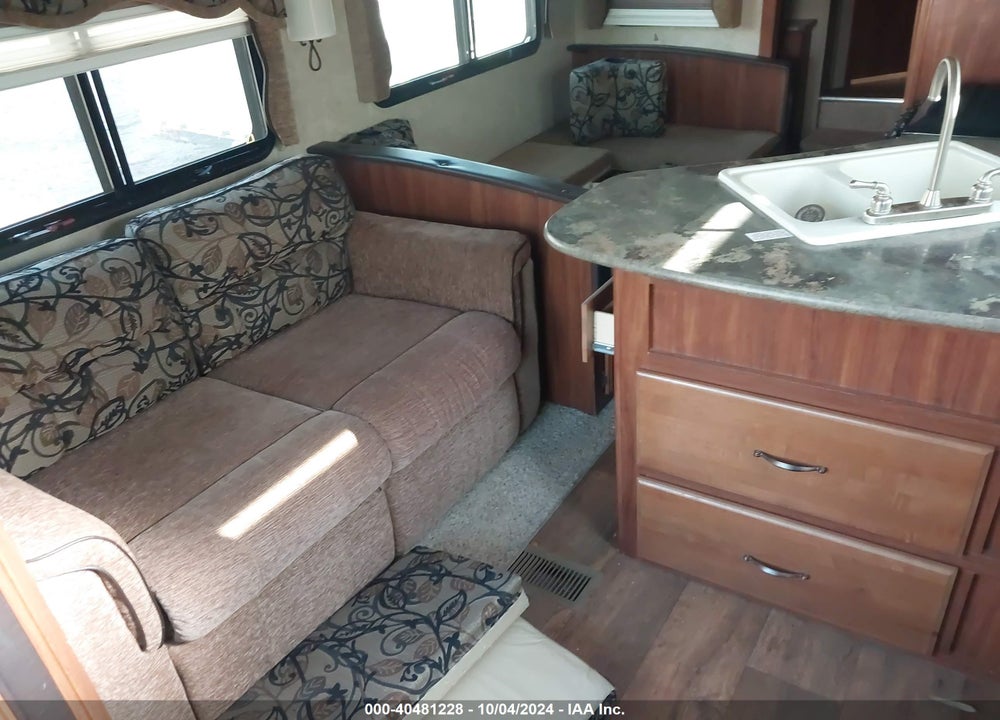 2015 KEYSTONE RV OTHER VIN: 4YDF27726FC504738