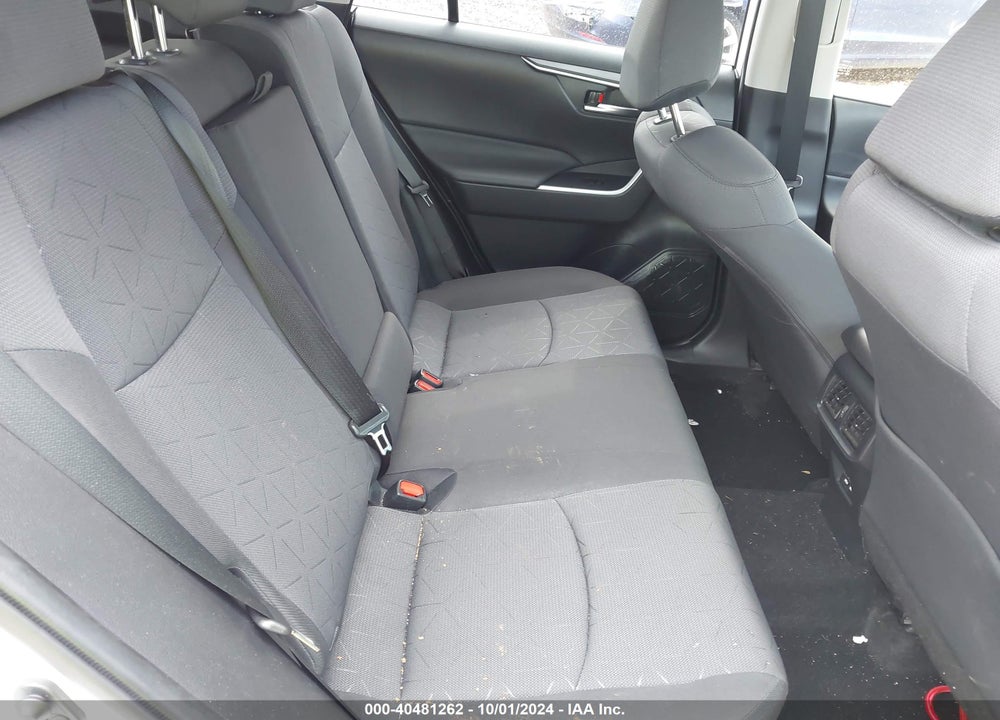 2021 TOYOTA RAV4 VIN: JTMRWRFV3MD117048