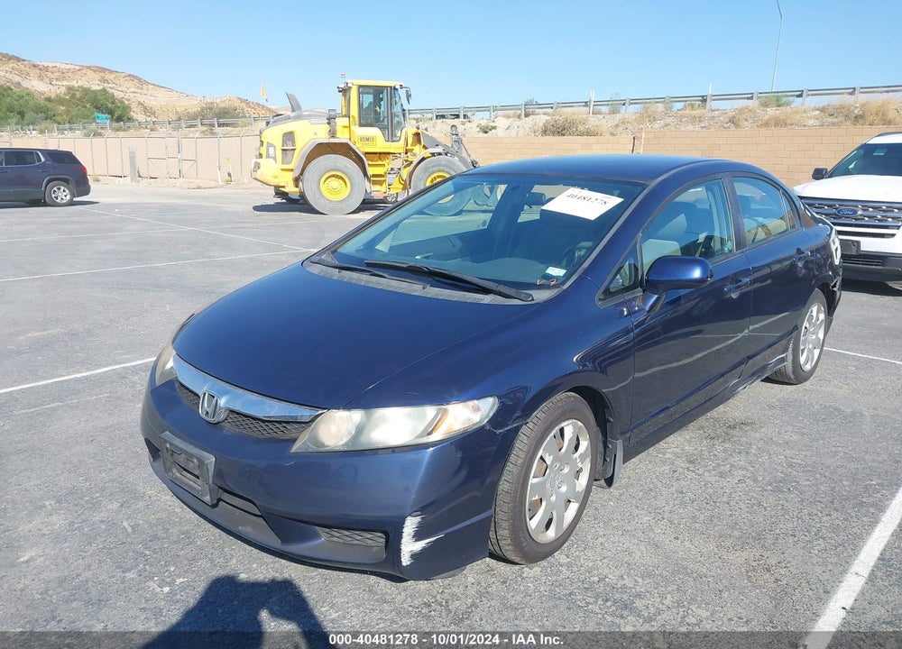 2010 HONDA CIVIC LX VIN: 19XFA1F55AE028742