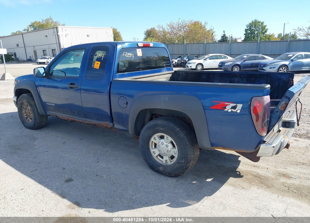 2005 CHEVROLET COLORADO VIN: 1GCDT196958124198